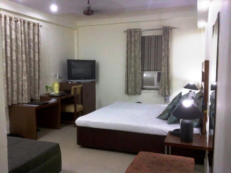 Aravali Clarks Inn Alwar Exterior foto